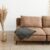 Jak stworzyć minimalistyczną sypialnię – prostota i spokój